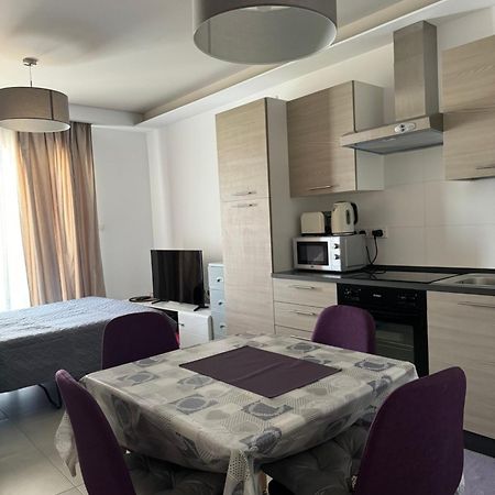 Apartmán Fl12 St. Paul's Bay Exteriér fotografie